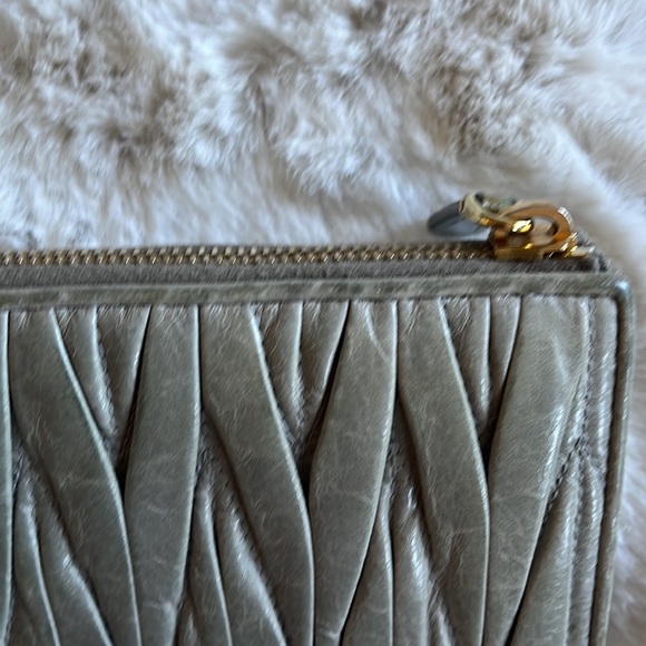 Miu Miu Matelasse Half Zip Long Wallet in Light Gray - Picture 8 of 15
